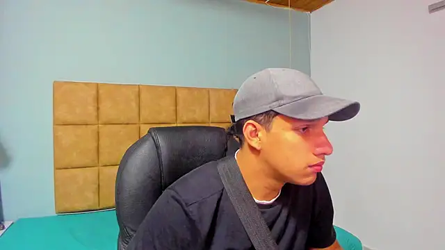 Snapshot of Jheidertwink chatting on September 14, 12:26 pm Jheidertwink online show from September 14, 12:26 pm