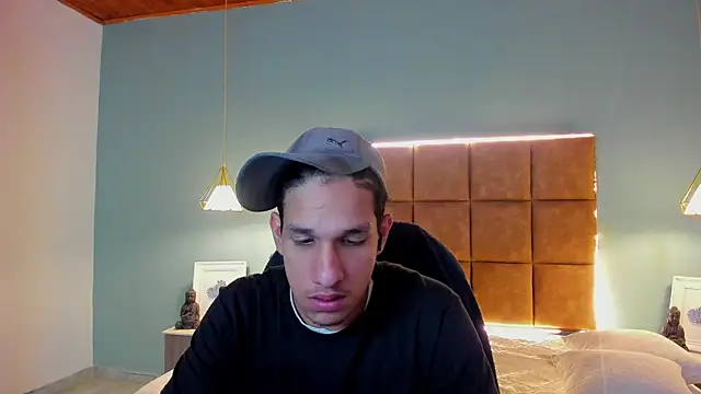 Snapshot of Jheidertwink chatting on September 26, 12:31 pm Jheidertwink online show from September 26, 12:31 pm