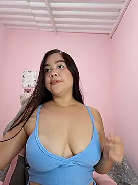 Snapshot of Eily__ chatting on November 24, 11:37 pm Eily online show from November 24, 11:37 pm