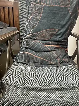 HoneyBearCpl online show from February 22, 4:05 pm