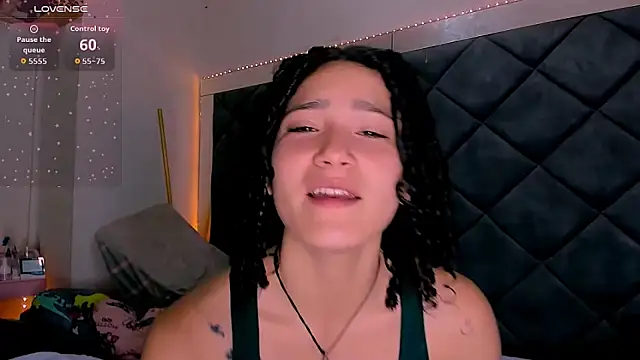 Nellyhills online show from November 2, 3:36 pm