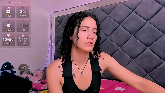 Nellyhills online show from November 14, 1:54 pm