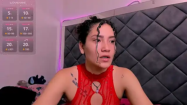 Nellyhills online show from November 25, 10:59 am