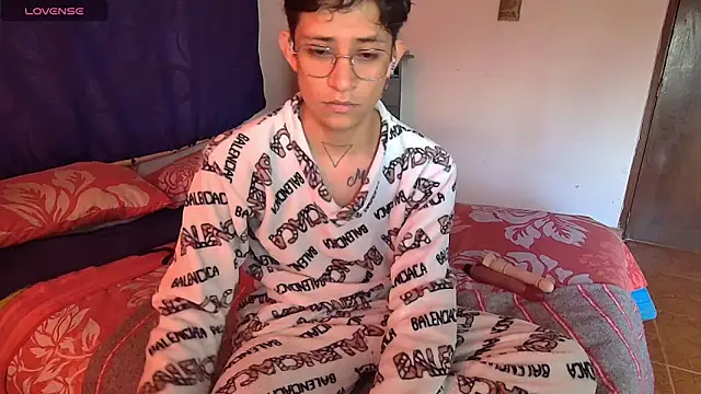 Sweet c4mer0n online show from October 18, 11:33 am