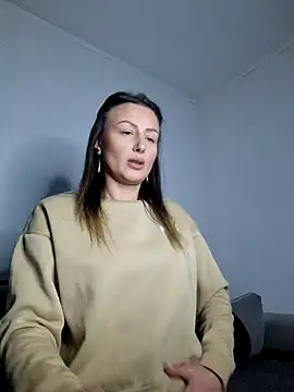 Snapshot of AudreyJoy chatting on February 13, 8:13 pm AudreyJoy online show from February 13, 8:13 pm