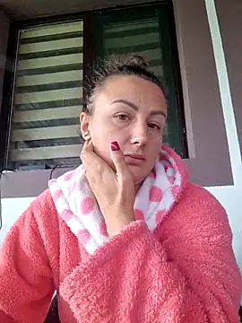 Snapshot of AudreyJoy chatting on September 25, 5:33 am AudreyJoy online show from September 25, 5:33 am