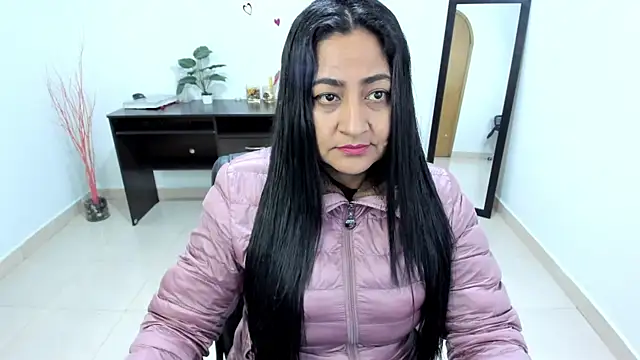 Adele Sweett online show from February 18, 12:06 pm