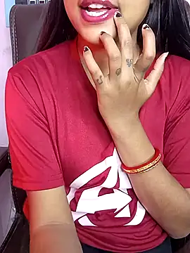 Sexy Noorha online show from January 1, 2:20 pm