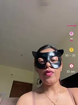 SEXY JENNY  online show from May 3, 8:26 pm