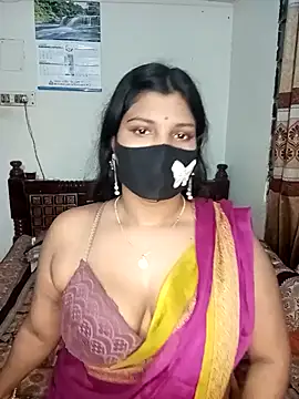 Hot-Angel  online show from January 5, 12:31 am