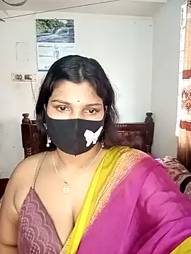 Hot-Angel  online show from January 5, 3:32 am