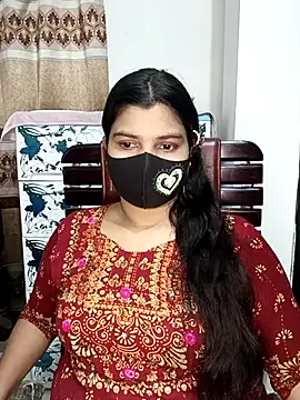 Hot-Angel  online show from February 17, 7:31 pm