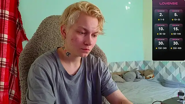 Snapshot of esajukyy chatting on February 20, 7:01 am esajukyy online show from February 20, 7:01 am