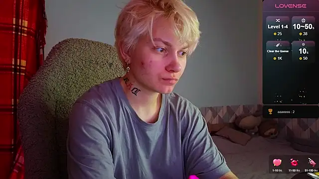 Snapshot of esajukyy chatting on February 20, 1:30 pm esajukyy online show from February 20, 1:30 pm