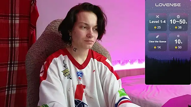 Snapshot of esajukyy chatting on September 16, 10:49 am esajukyy online show from September 16, 10:49 am