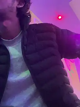 Snapshot of Onlyjishan chatting on January 5, 5:20 pm Onlyjishan online show from January 5, 5:20 pm