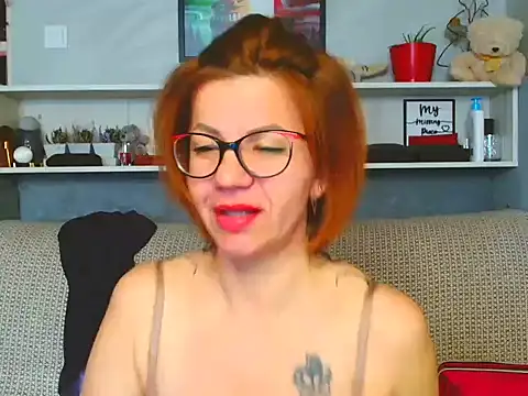 Snapshot of Natali3855 chatting on May 1, 3:44 am Natali3855 online show from May 1, 3:44 am