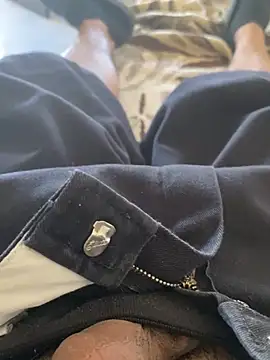 Deste223 online show from April 25, 4:48 pm