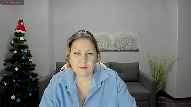 Milana Blake online show from December 17, 6:35 am