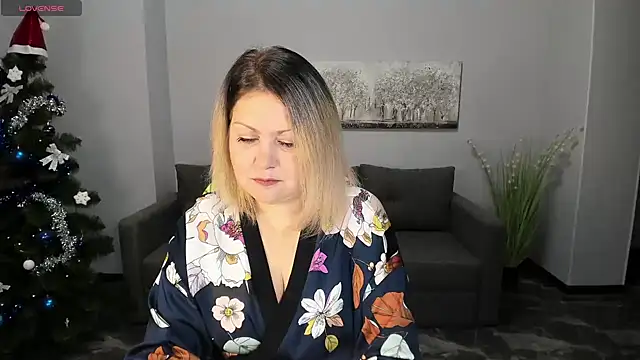 Milana Blake online show from December 25, 7:03 am