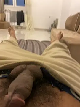 Snapshot of Lahcene chatting on January 14, 1:33 am Lahcene online show from January 14, 1:33 am