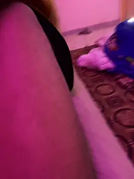 Snapshot of Lahcene chatting on January 17, 10:20 am Lahcene online show from January 17, 10:20 am