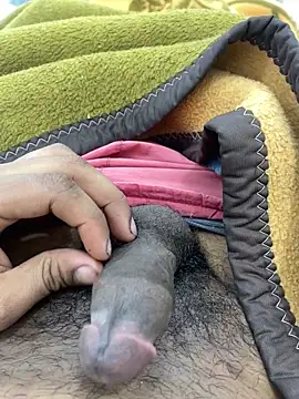 Snapshot of Lahcene chatting on March 14, 2:17 am Lahcene online show from March 14, 2:17 am