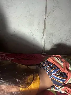 Snapshot of Teena_girl chatting on February 1, 1:44 am Teena girl online show from February 1, 1:44 am