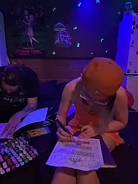 Stonermama666420 online show from April 22, 3:31 am