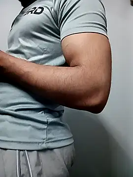 jaiwrld0 online show from February 27, 7:36 pm