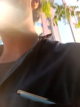 jaiwrld0 online show from April 20, 12:52 pm