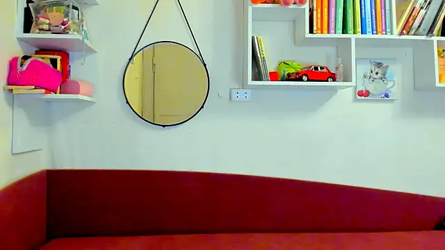 Snapshot of liya_gorgeous chatting on October 21, 6:19 pm liya gorgeous online show from October 21, 6:19 pm