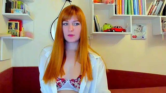 Snapshot of liya_gorgeous chatting on November 3, 8:43 pm liya gorgeous online show from November 3, 8:43 pm