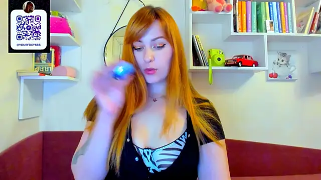 Snapshot of liya_gorgeous chatting on November 15, 8:38 pm liya gorgeous online show from November 15, 8:38 pm