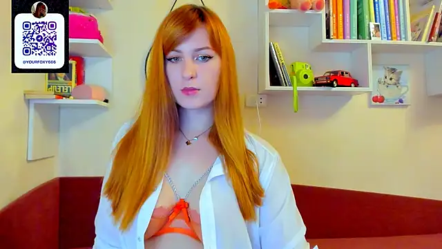 Snapshot of liya_gorgeous chatting on November 16, 8:47 pm liya gorgeous online show from November 16, 8:47 pm