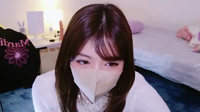 Snapshot of Runarunapi chatting on October 28, 3:54 am Runarunapi online show from October 28, 3:54 am