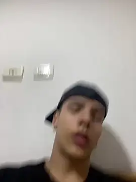 Snapshot of Flynn_Riider chatting on February 19, 8:52 pm Flynn Riider online show from February 19, 8:52 pm