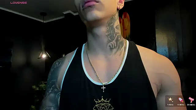 Snapshot of Flynn_Riider chatting on September 28, 4:45 pm Flynn Riider online show from September 28, 4:45 pm