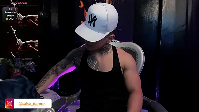 Flynn Riider online show from April 14, 5:41 pm