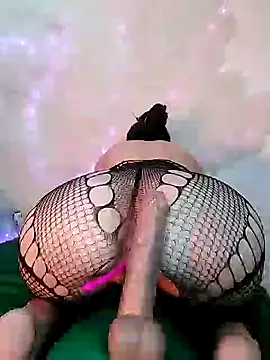 Snapshot of Sweety-Cat chatting on January 12, 3:57 pm Sweety-Cat online show from January 12, 3:57 pm