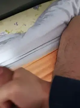 thanos65432 online show from March 14, 10:38 pm