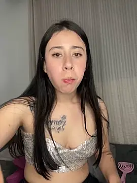 Zoee t online show from March 7, 2:25 am