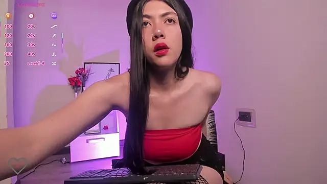 Snapshot of Aurora_Hotson chatting on March 15, 12:58 am Aurora Hotson online show from March 15, 12:58 am