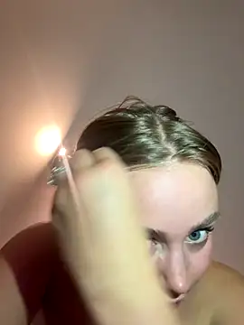 Snapshot of CherryEmmy chatting on October 4, 5:11 pm CherryEmmy online show from October 4, 5:11 pm