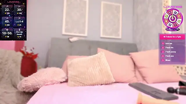 EuphoriaElle online show from December 21, 12:31 am