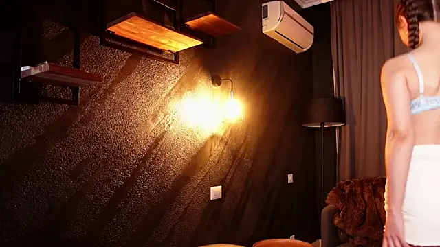 Snapshot of MuseSolis chatting on December 29, 10:25 pm MuseSolis online show from December 29, 10:25 pm