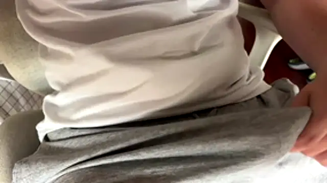 Axeeeeeeeeeeeel online show from April 15, 4:36 pm