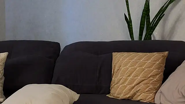 WiloneEsse online show from March 2, 4:17 am