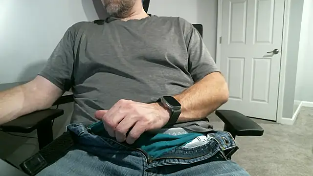 Snapshot of _magictouch_ chatting on December 14, 7:36 pm magictouch online show from December 14, 7:36 pm