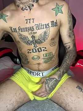 Snapshot of Junihn0 chatting on January 10, 11:18 pm Junihn0 online show from January 10, 11:18 pm